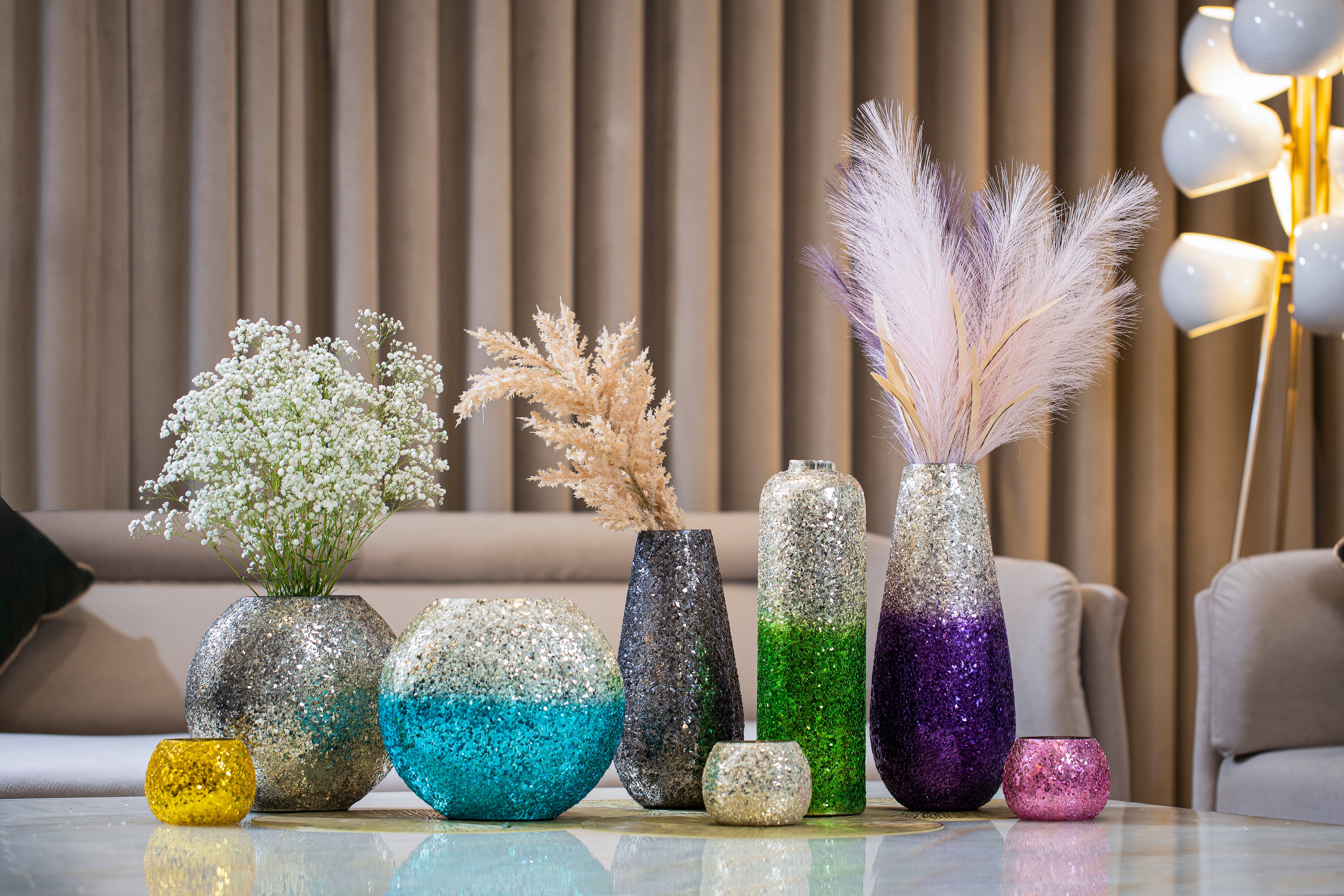 Best Gifts for Wedding Anniversary & More by Parami